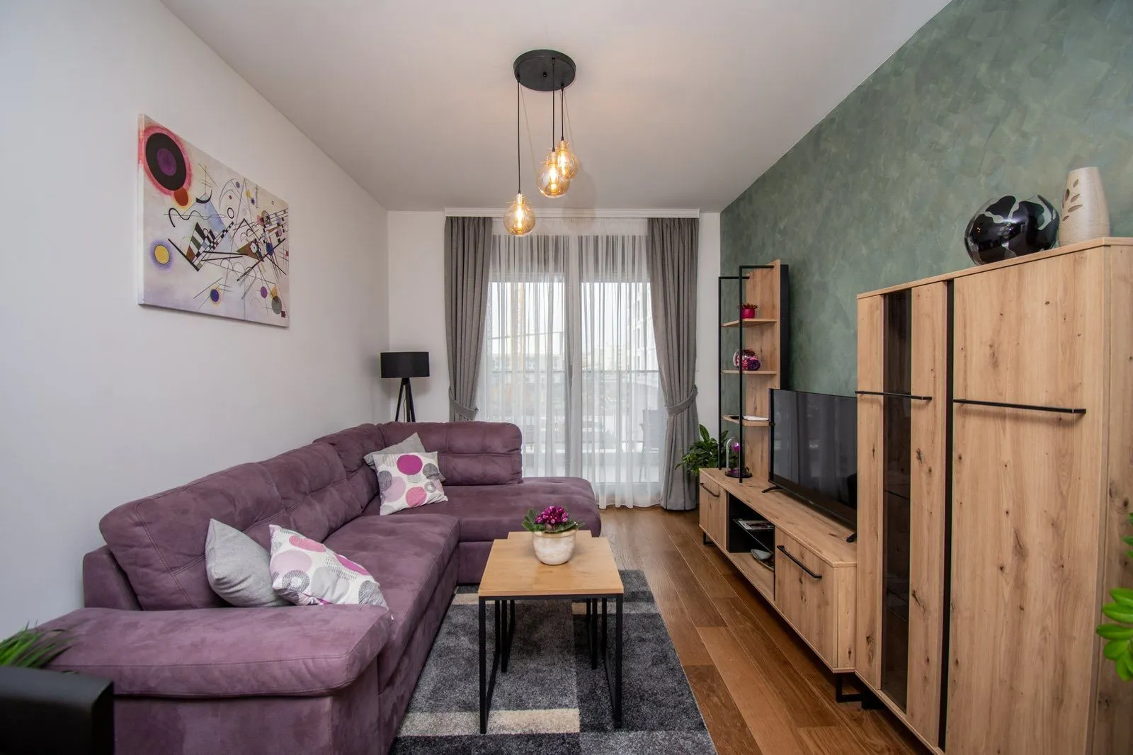 Izdavanje, stan, 50m², Tološi, Podgorica
