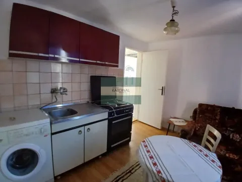 Izdavanje, jednosoban stan, 37m², Centar, Jagodina - image 2