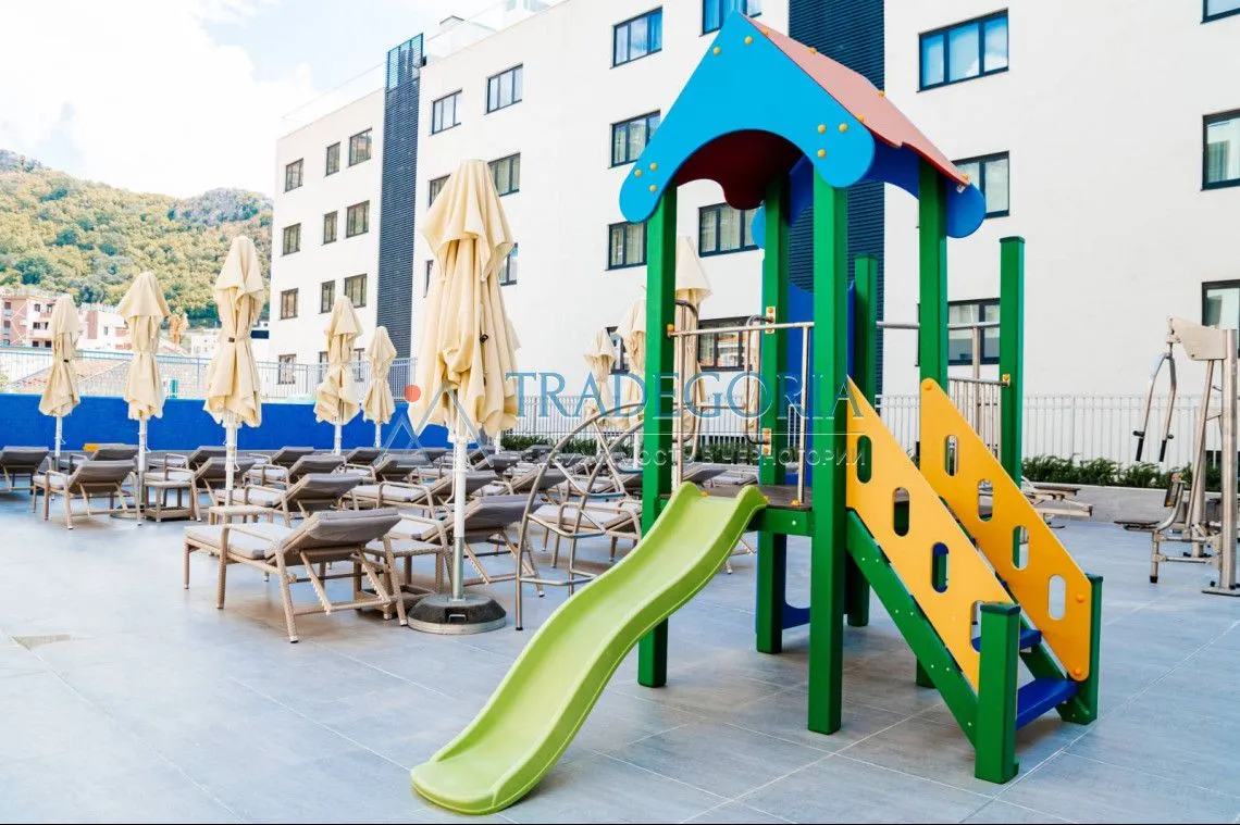 Prodaja, dvosoban stan, 110m², Rafailovići, Budva