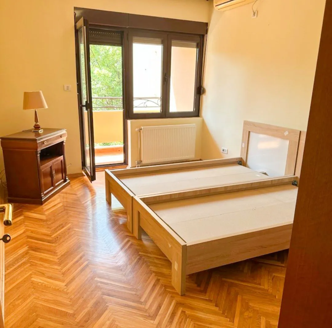 Prodaja, kuća, 200m², Gorica C, Podgorica