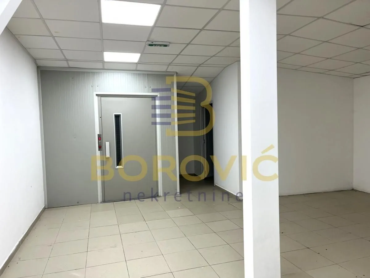 Rent, office space, 620m², Dušanovac, Voždovac Sve Podlokacije