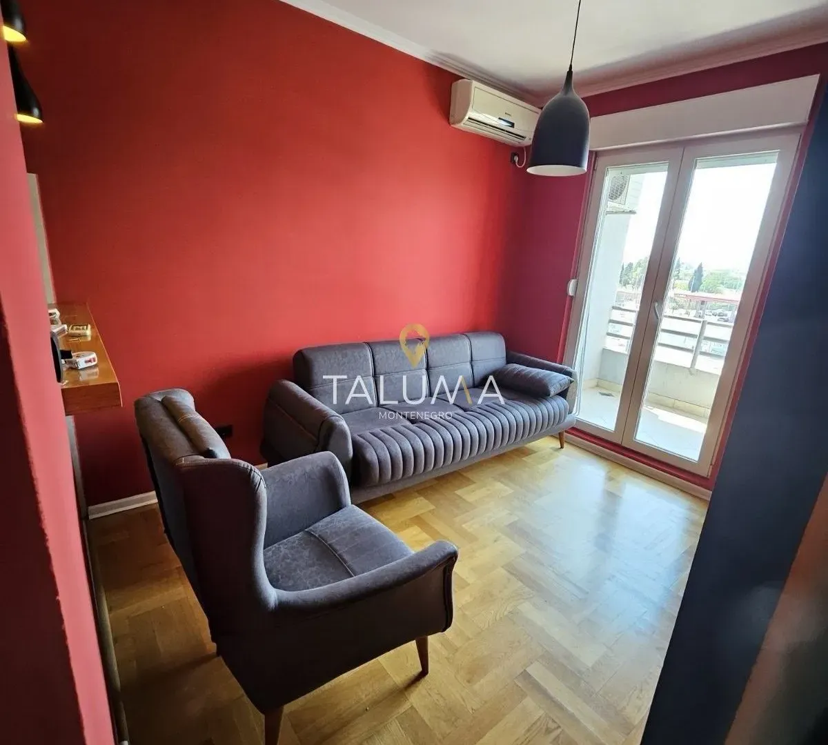 Izdavanje, jednosoban stan, 35m², Stari Aerodrom, Podgorica