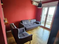 Izdavanje, jednosoban stan, 35m², Stari Aerodrom, Podgorica - image 1