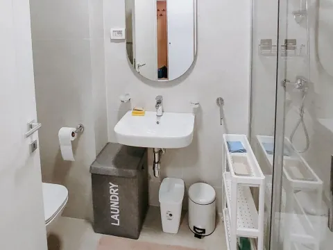 Rent, one bedroom apartment, 40m², Pobrežje, Podgorica - image 8