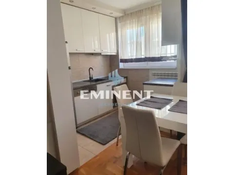Rent, two bedroom apartment, 40m², Crveni Krst, Beograd - image 7