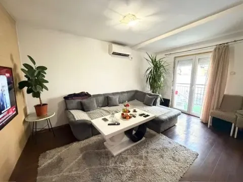 Sale, house, 126m², Drac, Podgorica - image 13