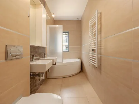 Prodaja, dvosoban stan, 84m², Dobrota, Kotor - image 18