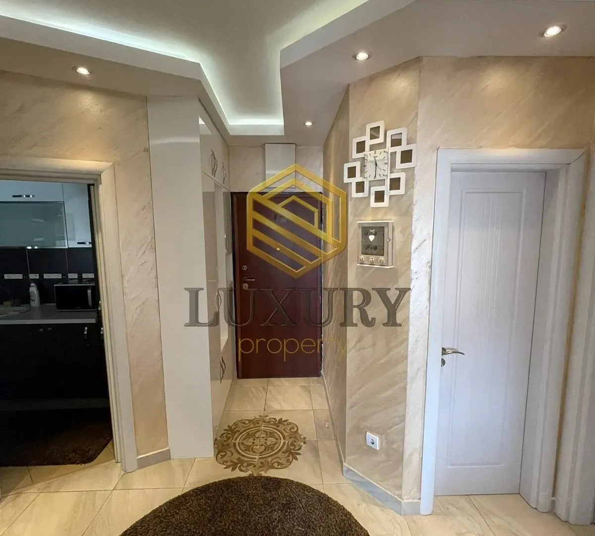 Prodaja, dvosoban stan, 75m², Ljubović, Podgorica