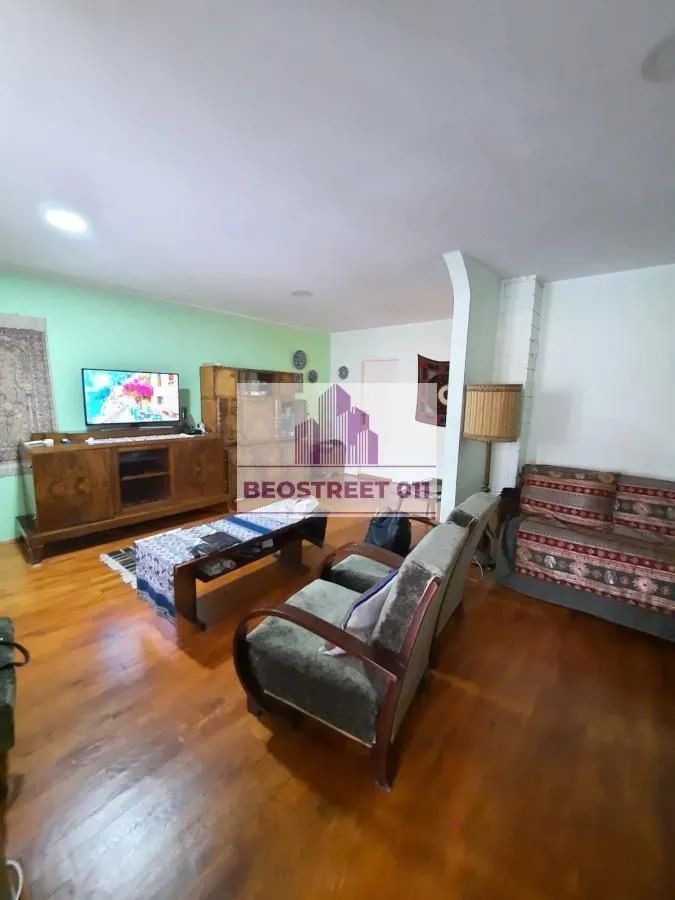 Prodaja, dvosoban stan, 73m², Senjak, Beograd