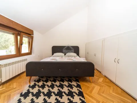 Izdavanje, kuća, 280m², Gorica C, Podgorica - image 15