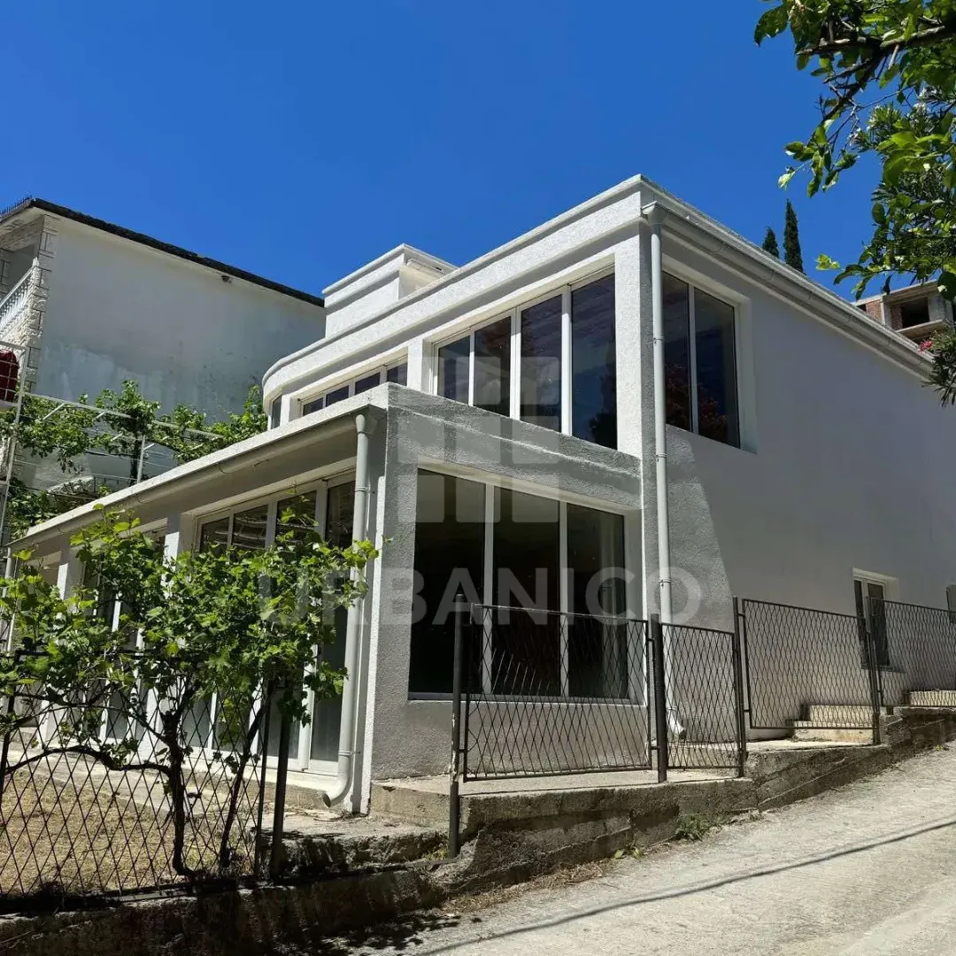 Sale, house, 120m², Šušanj, Bar