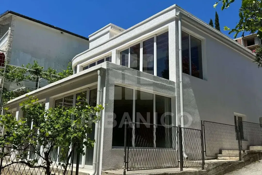 Sale, house, 120m², Šušanj, Bar