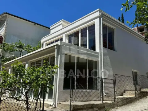 Sale, house, 120m², Šušanj, Bar - image 1