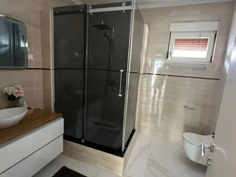 Sale, five bedroom apartment, 241m², Dobre Vode, Bar - image 13