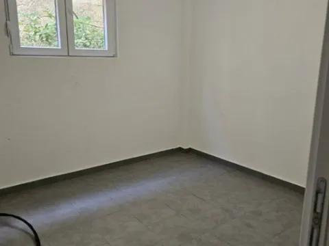 Prodaja, jednosoban stan, 45m², Zabjelo, Podgorica - image 5