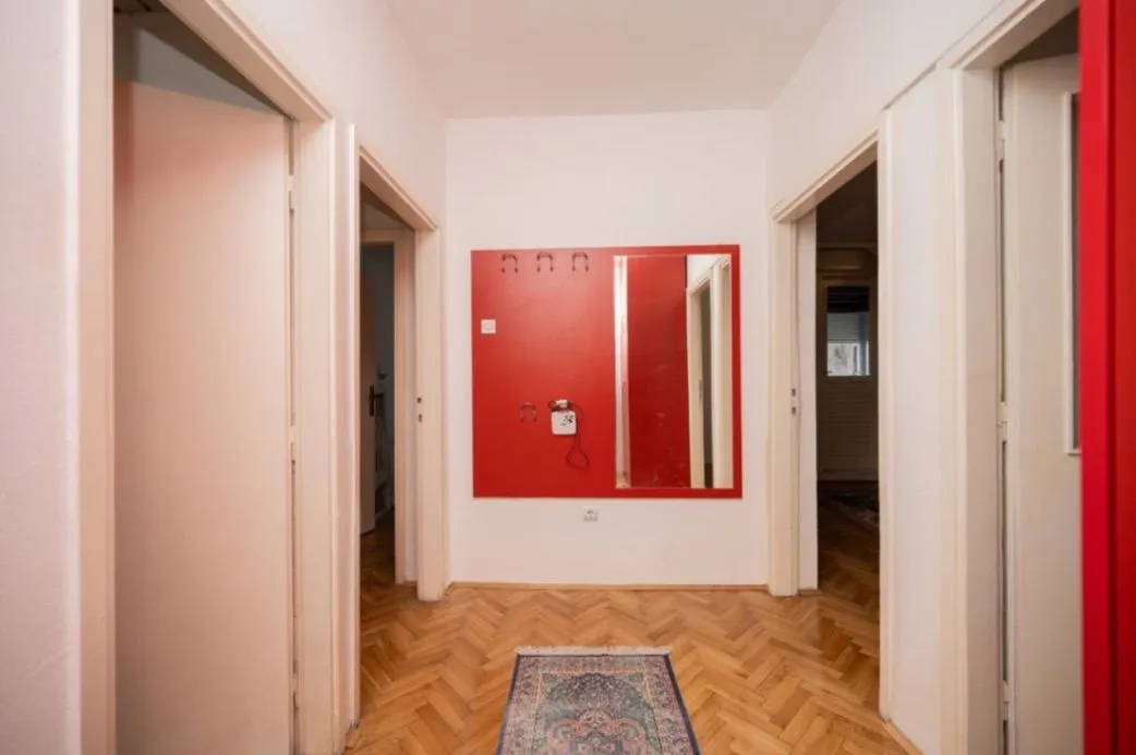Prodaja, dvosoban stan, 71m², Tuški Put, Podgorica