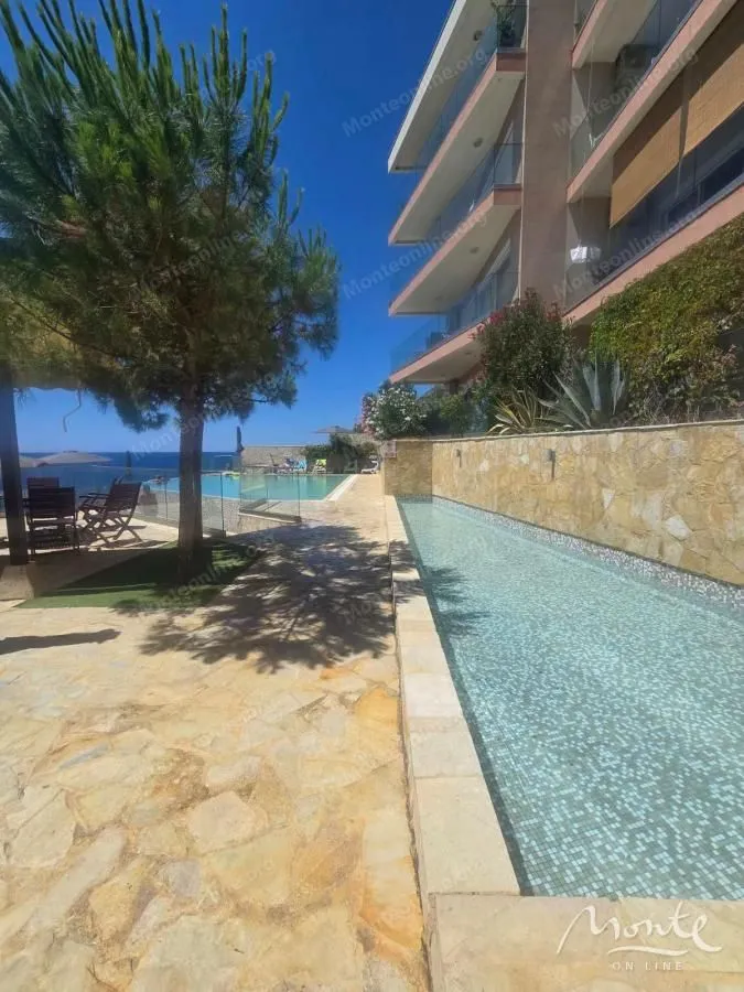 Sale, two bedroom apartment, 110m², Dobre Vode, Bar