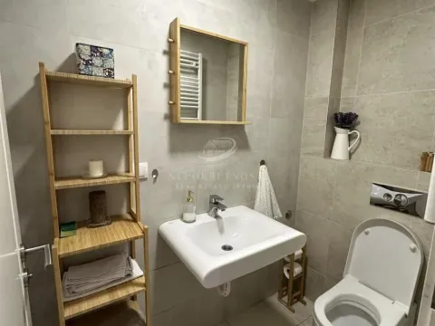 Prodaja, kuća, 300m², Lekino Brdo, Voždovac Sve Podlokacije - image 7