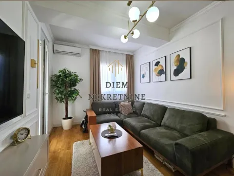 Prodaja, jednosoban stan, 46m², Centar, Bar - image 14