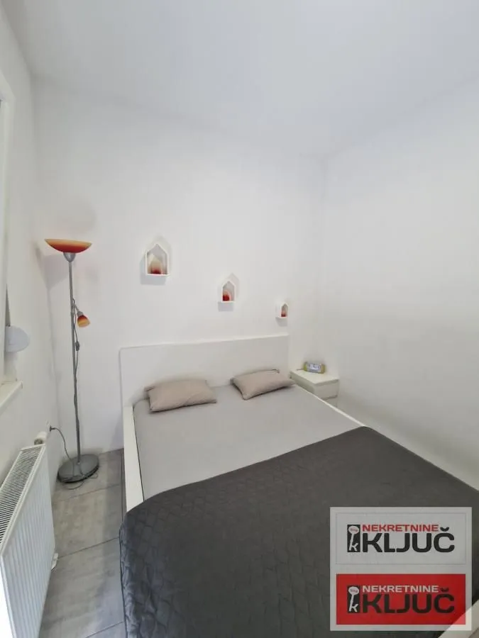 Prodaja, dvosoban stan, 41m², Salajka, Novi Sad Sve Podlokacije