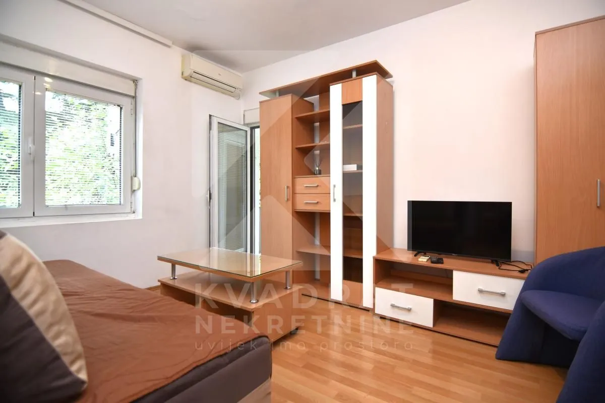Rent, one bedroom apartment, 45m², Preko Morače, Podgorica