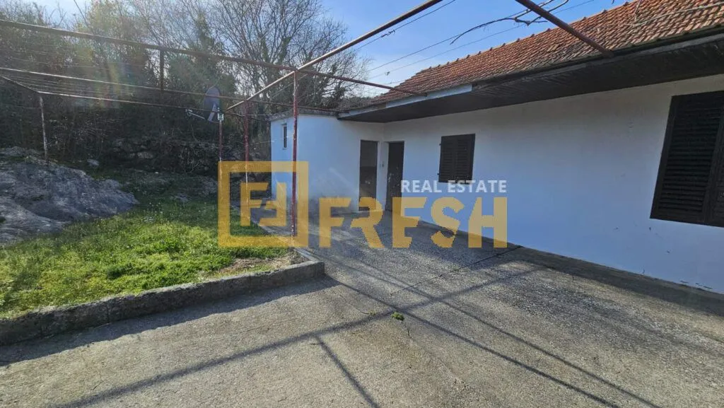Prodaja, kuća, 80m², Beri, Podgorica