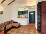 Prodaja, dvosoban stan, 59m², Kotor, Crna Gora - image 16