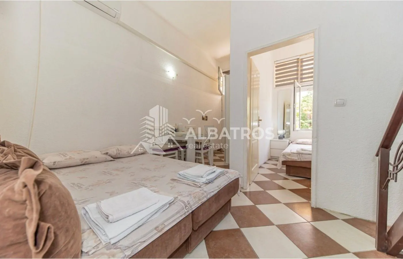 Rent, one bedroom apartment, 33m², Sutomore, Bar