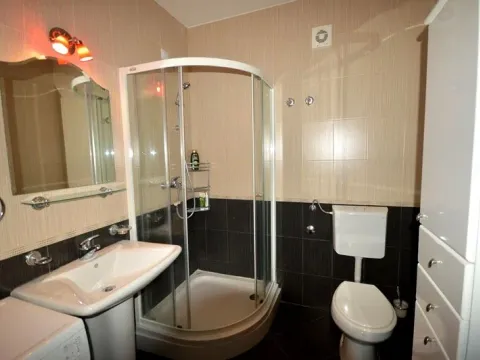 Sale, one bedroom apartment, 34m², Đenovići, Herceg Novi - image 2