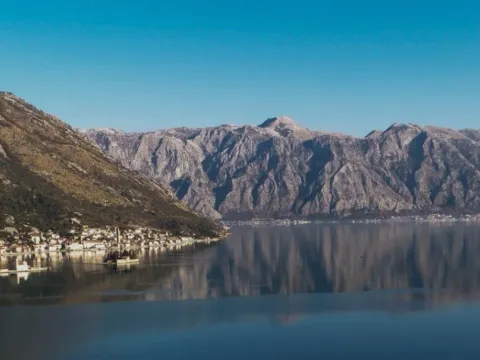 Izdavanje, kuća, 300m², Kostanjica, Kotor - image 6