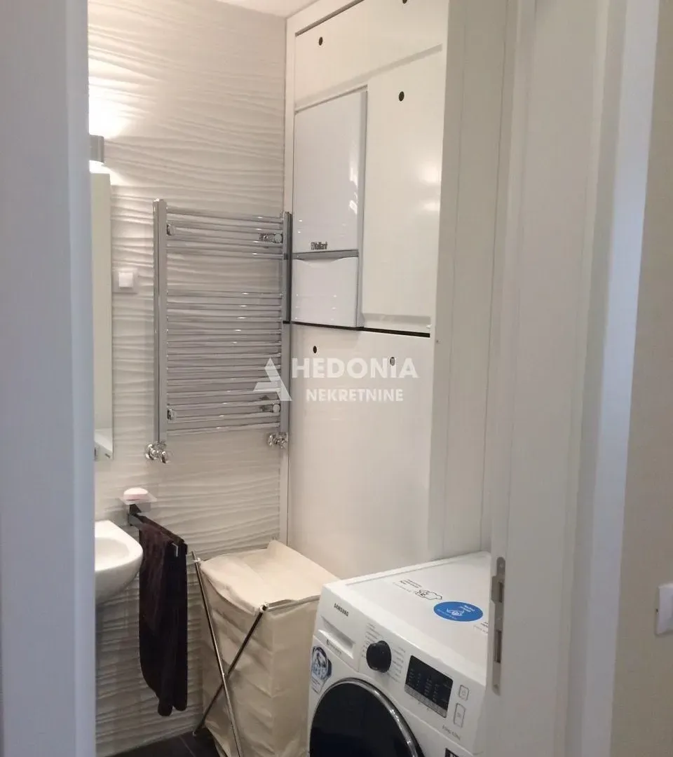 Rent, one bedroom apartment, 37m², Novi Beograd Blok 65, Novi Beograd Sve Podlokacije