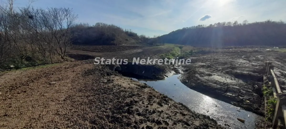 Prodaja, plac, 13011m², Beočin, Srbija