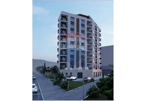 Prodaja, trosoban stan, 106m², Centar, Bar - image 2