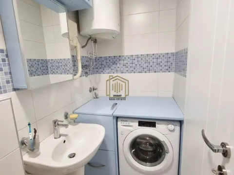 Izdavanje, dvosoban stan, 68m², City Kvart, Podgorica - image 9