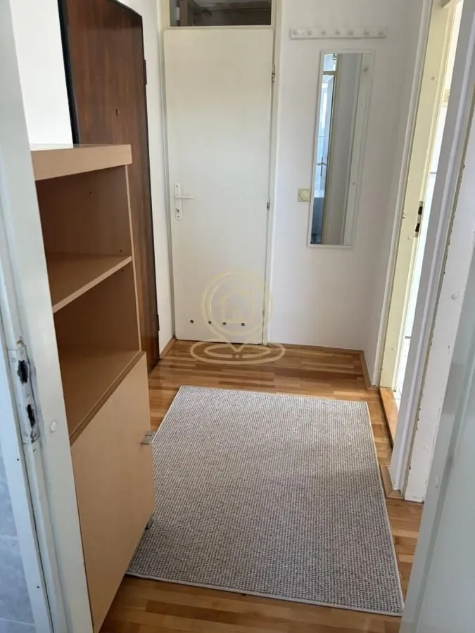Rent, two bedroom apartment, 45m², Stari Grad, Beograd