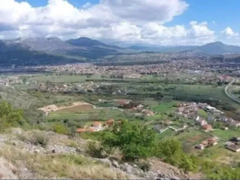 Prodaja, kuća, 90m², Podgorica, Crna Gora - image 2