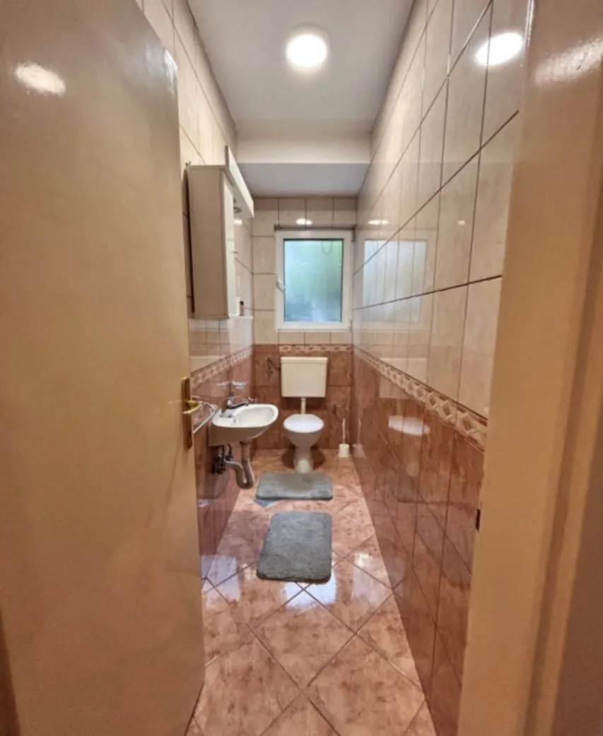 Rent, two bedroom apartment, 100m², Kalimanj, Tivat