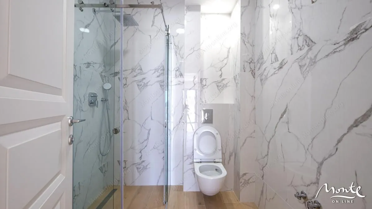 Prodaja, jednosoban stan, 50m², Centar, Tivat