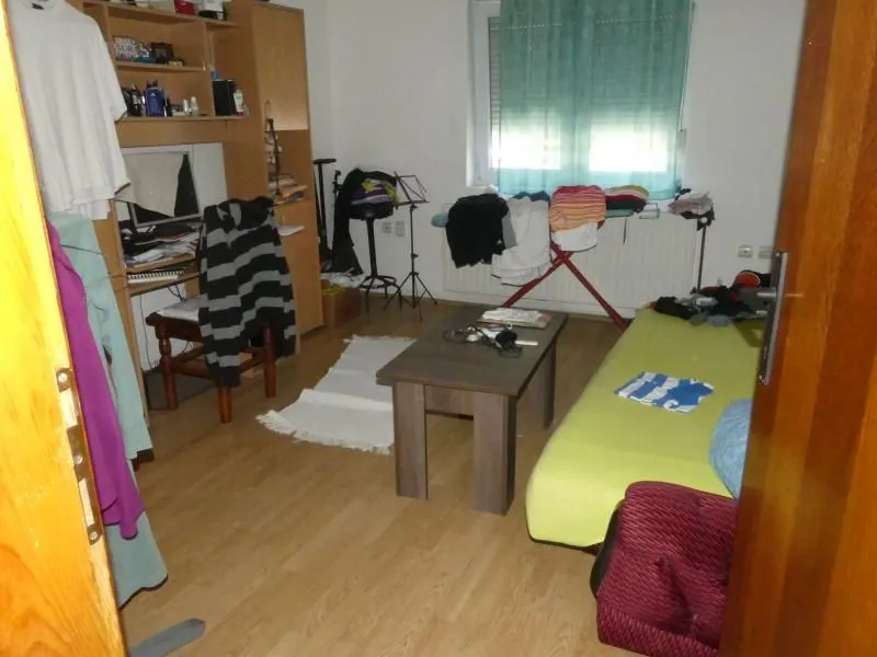 Prodaja, kuća, 184m², Strelište, Jagodina