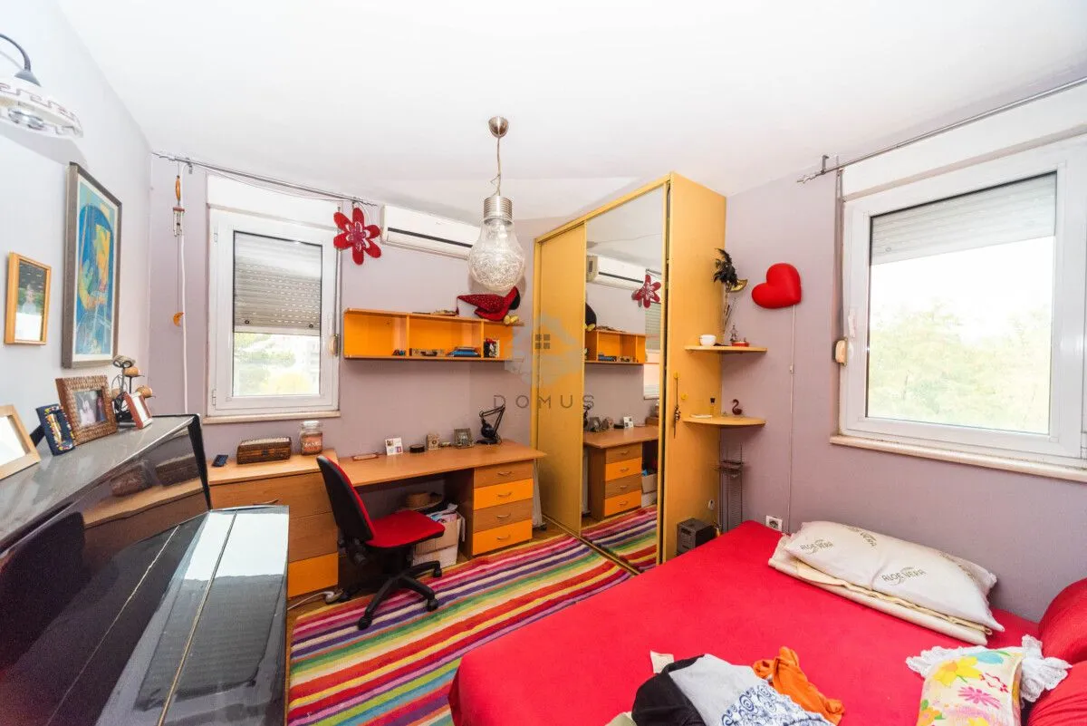 Rent, three bedroom apartment, 90m², Centar, Podgorica
