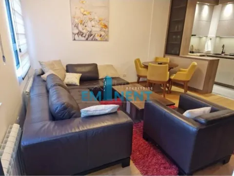 Izdavanje, trosoban stan, 60m², Južni Bulevar, Vračar Sve Podlokacije - image 3