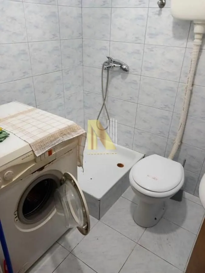 Prodaja, garsonjera, 24m², Bulevar Oslobodjenja, Novi Sad Sve Podlokacije