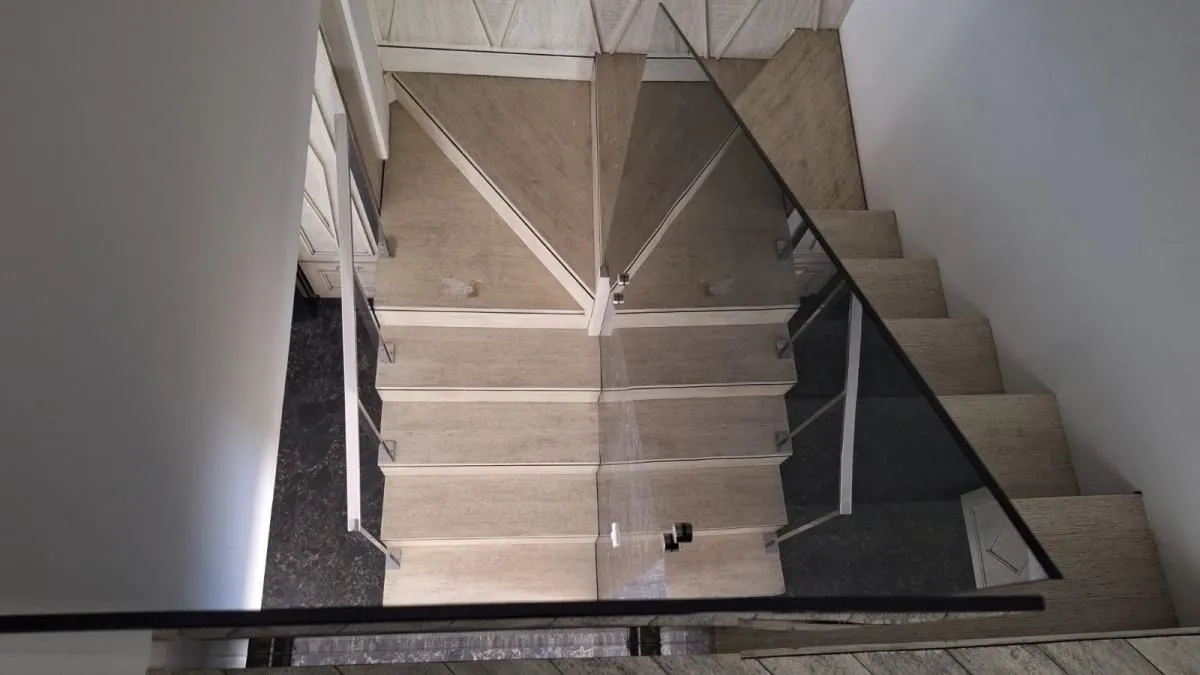 Rent, four bedroom apartment, 270m², Kalenić Pijaca, Vračar Sve Podlokacije