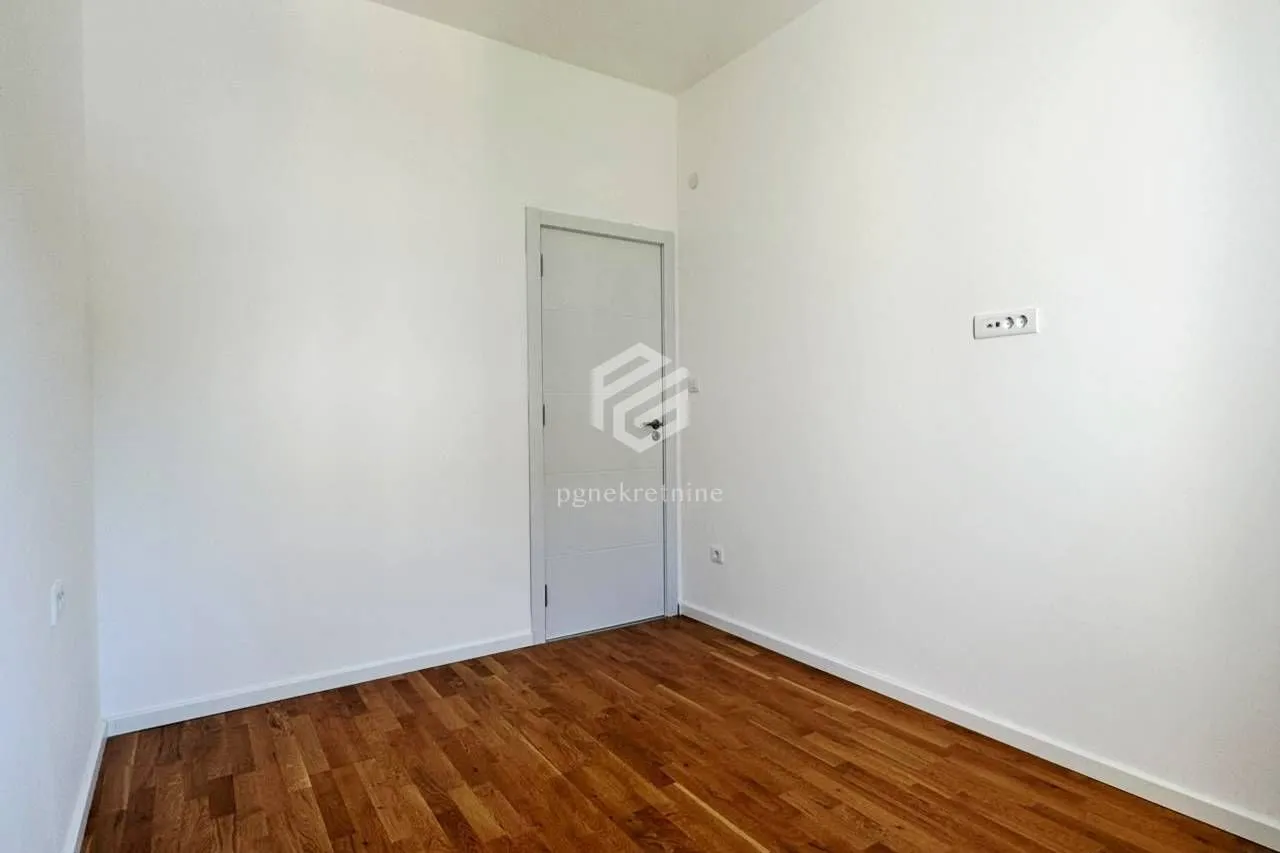 Prodaja, dvosoban stan, 64m², Tološi, Podgorica