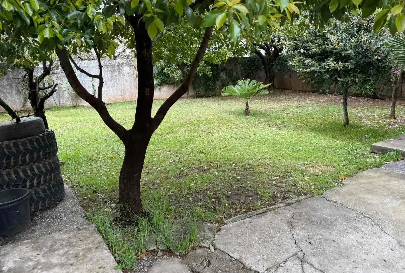 Prodaja, kuća, 370m², Zagorič, Podgorica