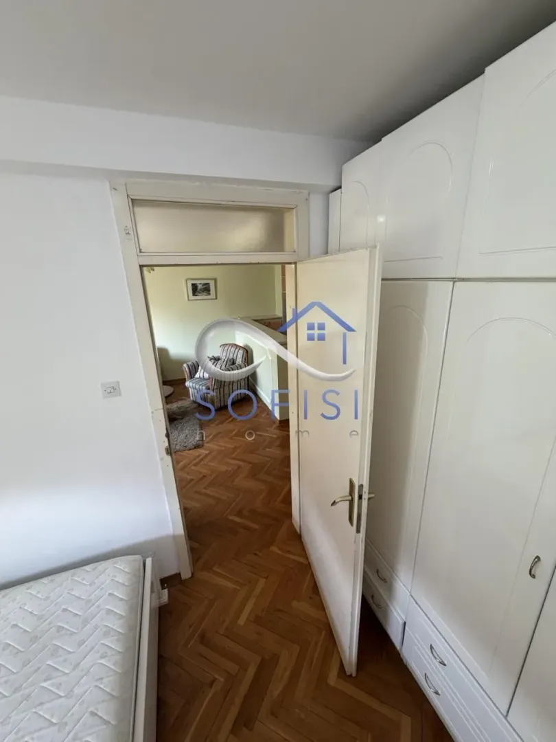 Izdavanje, dvosoban stan, 46m², Bulevar Oslobodjenja, Novi Sad Sve Podlokacije