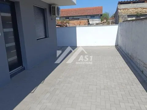 Izdavanje, trosoban stan, 56m², Klisa, Novi Sad Sve Podlokacije - image 7