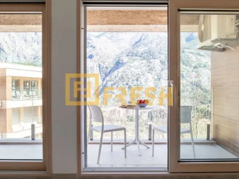 Prodaja, jednosoban stan, 73m², Kotor, Crna Gora - image 17