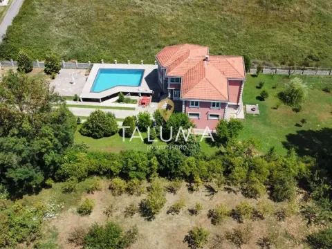 Sale, house, 300m², Jastreb, Danilovgrad - image 2