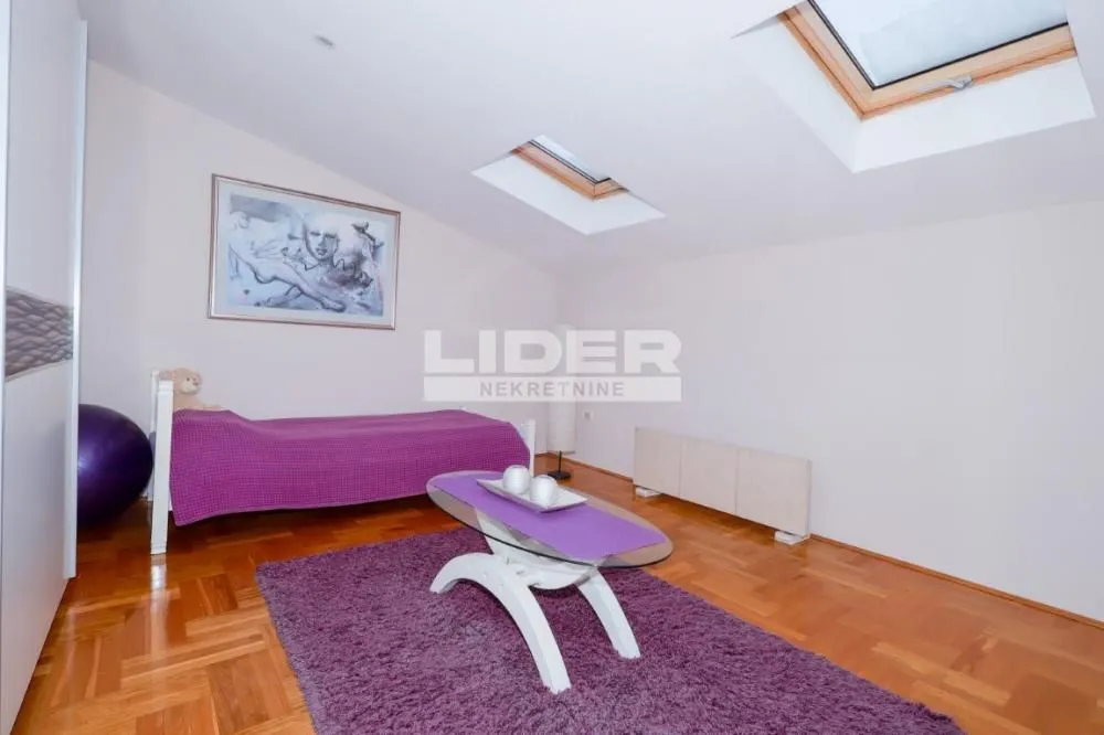 Sale, apartment, 95m², Železnik, Beograd